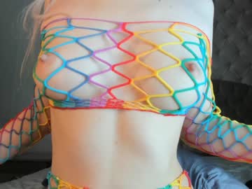 webcam girl hayneiko live cam image #5183171