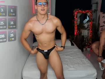 webcam man travis_bakerr live cam image #11260947