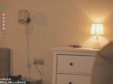 webcam girl mia_milagros live cam image #5343606