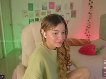 webcam girl mila_1 live cam image #10236966