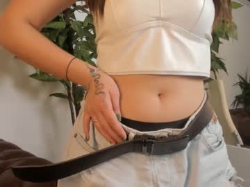 webcam girl brittanykirby live cam image #4398654