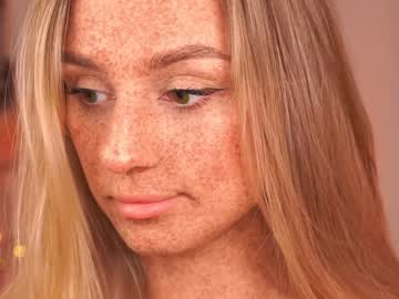 webcam girl artease live cam image #7676617