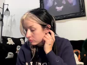 webcam girl charlybarbie live cam image #11019318