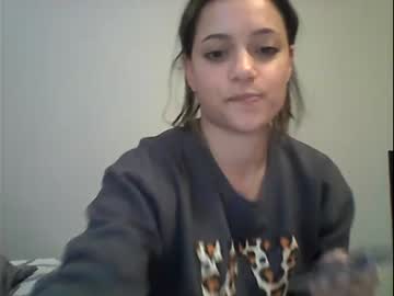 webcam girl lonelygirl__ live cam image #1658963
