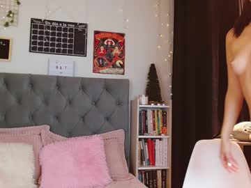 webcam girl natt__ live cam image #7837036