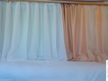 webcam couple joannadea live cam image #6130104