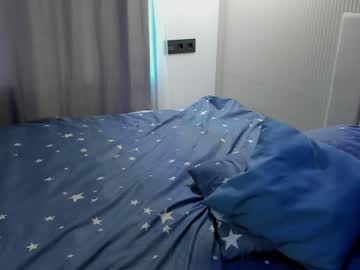 webcam girl angella_kleee live cam image #6154686