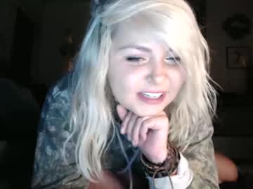 webcam girl kipsy420 live cam image #312434