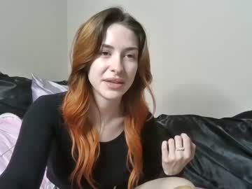 webcam girl milkywhiiite live cam image #3226407