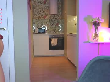 webcam girl kingkong_my_bf live cam image #12407634