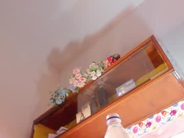 webcam girl kaveskiki live cam image #1915818