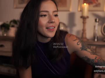 webcam girl effyloweell live cam image #2570213