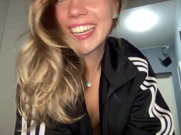 webcam girl angel_from_sky live cam image #9606419