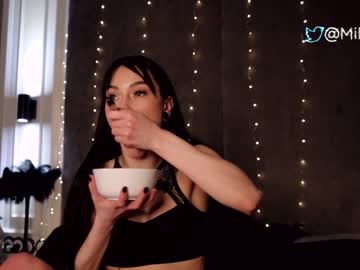 webcam girl miladenver live cam image #4316532