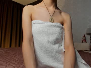 webcam girl neferpita live cam image #5202257