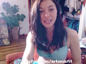 webcam girl artemisfit live cam image #2197551