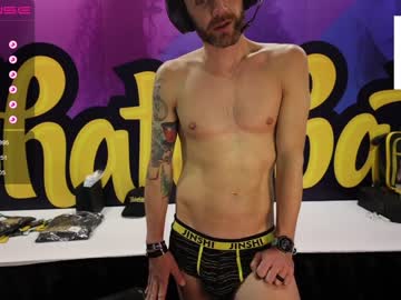 webcam man bradbronton live cam image #2293607