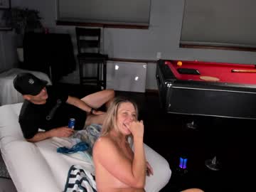 webcam couple derrick_and_brittany live cam image #2839252
