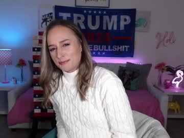 webcam girl holihurricane live cam image #10745217