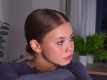 webcam girl sins_of_teams live cam image #10831463