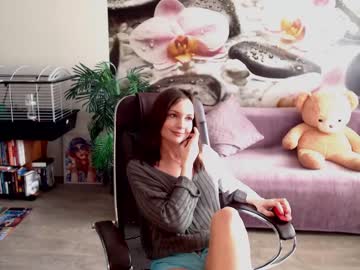 webcam girl jennycutey live cam image #1710091