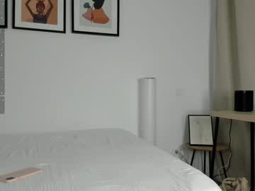 webcam girl hell_lo live cam image #10322828