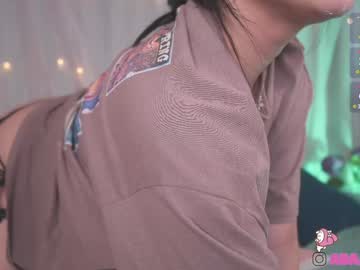 webcam girl adaaraa_ live cam image #11487417