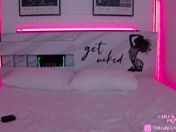 webcam girl greatcoincidence live cam image #12833972