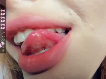 webcam girl cute_caprice live cam image #8543327