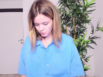 webcam girl dianaholiday live cam image #4405114