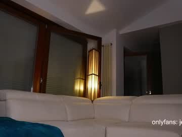 webcam girl therealbonnieclydex live cam image #6170013