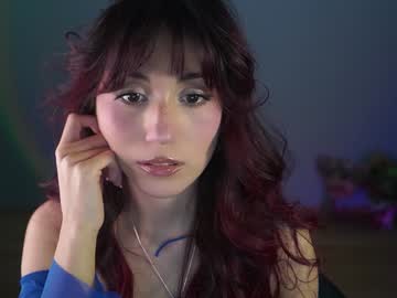 webcam girl greeny_mat live cam image #11095365