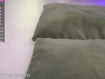 webcam girl dovia live cam image #4421576