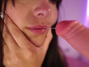 webcam girl annie_dreams live cam image #3059793
