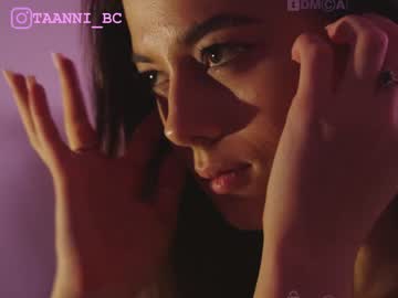 webcam girl taanni_bc live cam image #7878435