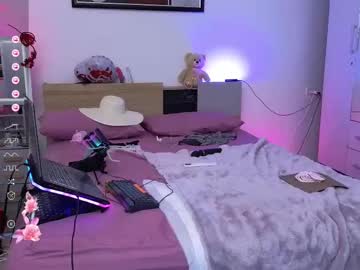 webcam couple i_see_aysi live cam image #11972181