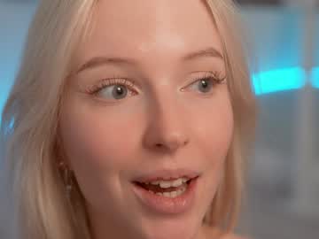 webcam girl my_stella live cam image #11632711