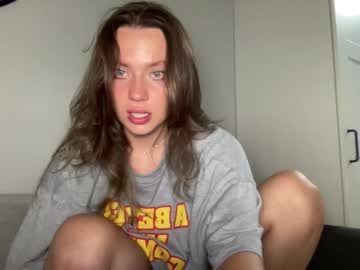 webcam girl angel_from_sky live cam image #10368537