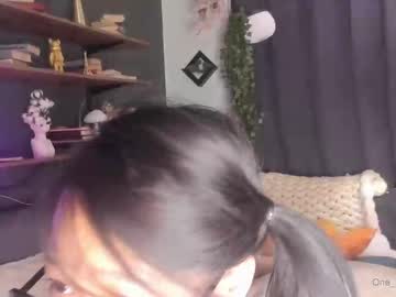 webcam girl one_1ove live cam image #11887492