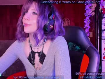 webcam girl tricky_nymph live cam image #1070347
