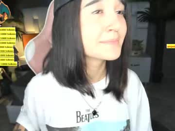 webcam girl sugar_troubl3 live cam image #1834734
