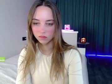 webcam girl riva_verdi live cam image #732795