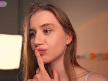 webcam girl alexispeach live cam image #2473561