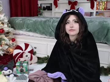 webcam girl crimsonkitten live cam image #11412370