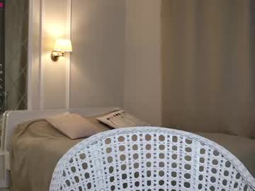 webcam girl _guesswhat_ live cam image #1282324