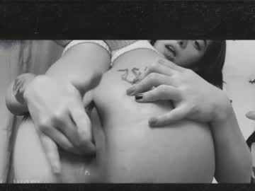 webcam girl megan_world live cam image #836865