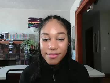 webcam girl goddesstinaruiz live cam image #9711317