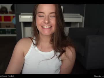 webcam girl hermionepotter1 live cam image #9775237