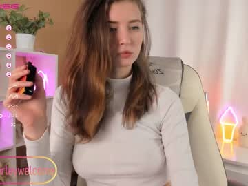 webcam girl shirleywatson live cam image #5808241