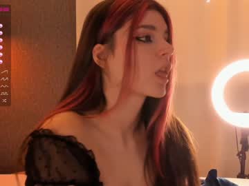 webcam girl crystalreves live cam image #2542701